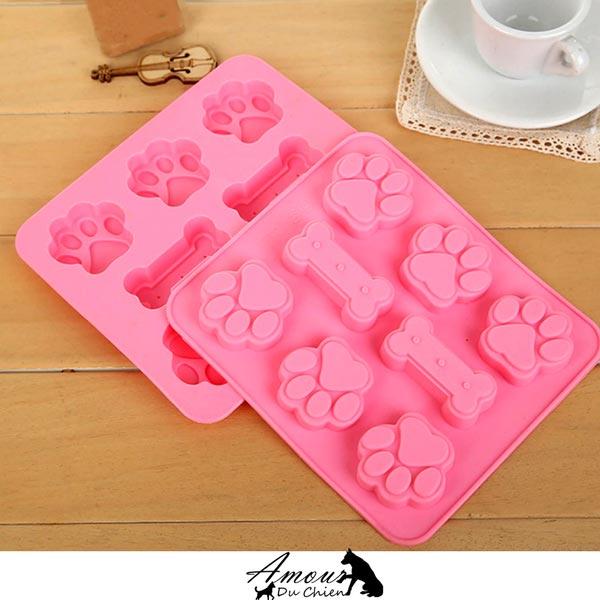 moule patisserie patte et os chien